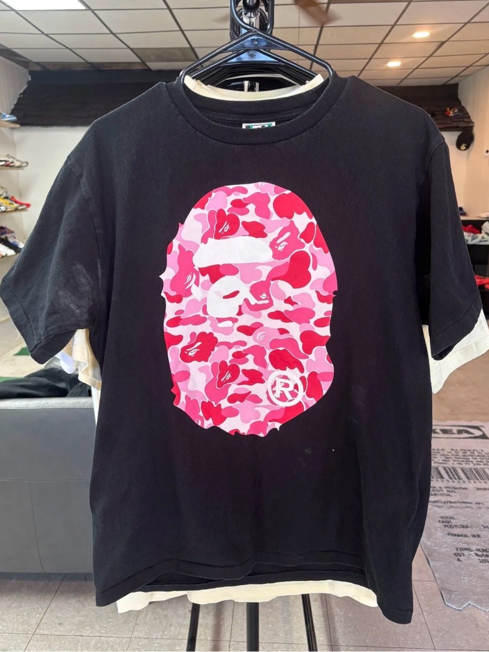 BAPE CAMO T SHIRT SIZE LARGE